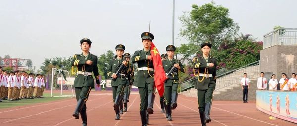 文章附图