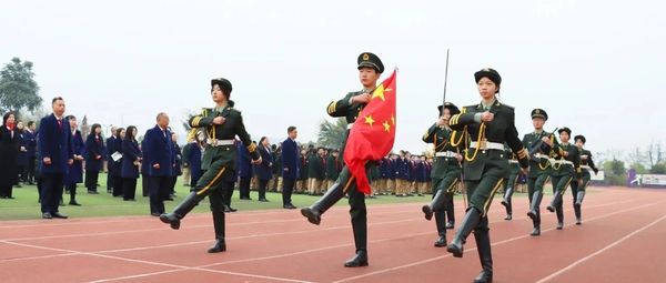 文章附图